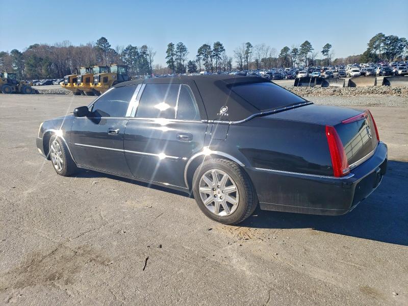 Продажа на аукционе авто 2011 Cadillac Dts, vin: 1G6KH5E66BU106799, номер лота: 97263135