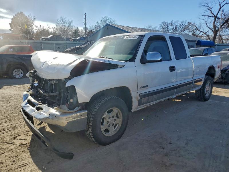 94826815 :رقم المزاد ، 2GCEK19T2Y1205581 vin ، 2000 Chevrolet Silverado مزاد بيع