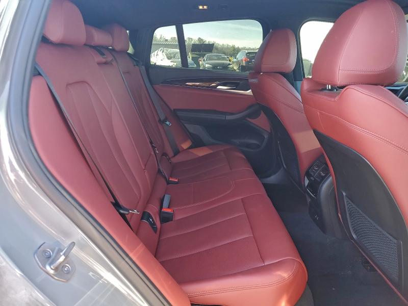 2022 Bmw X4 მანქანა იყიდება აუქციონზე, vin: 5UX43DT09N9K11789, აუქციონის ნომერი: 97472185
