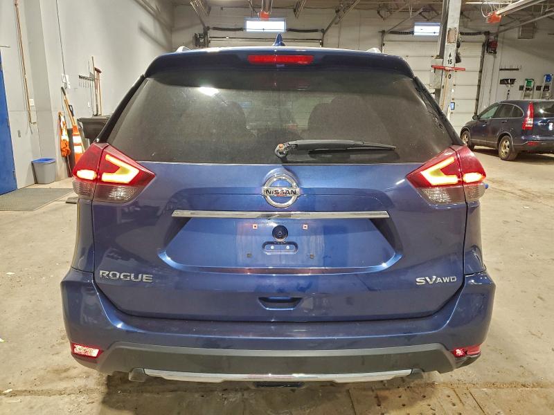 2018 Nissan Rogue S მანქანა იყიდება აუქციონზე, vin: 5N1AT2MV0JC780705, აუქციონის ნომერი: 98487235