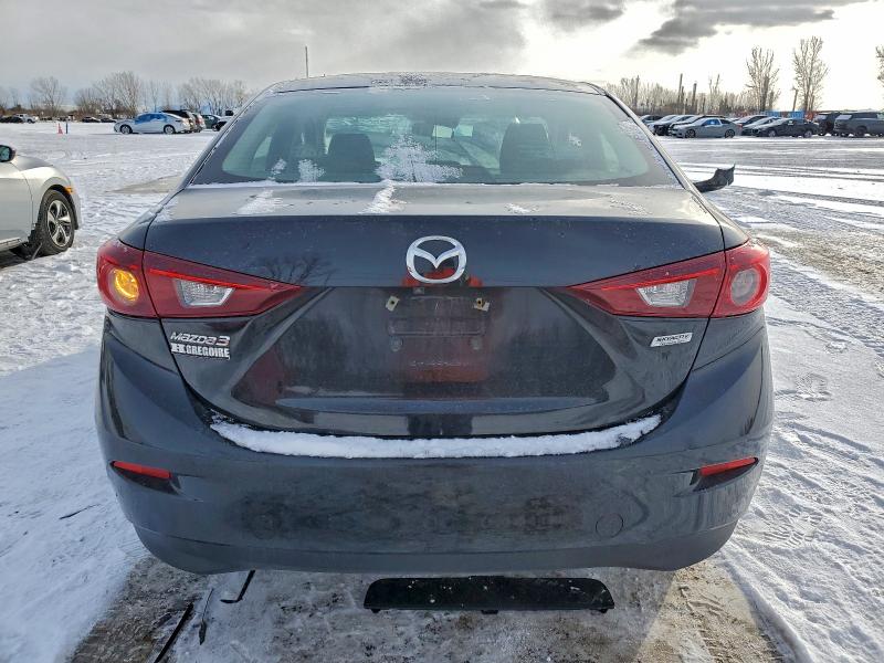 Aukcja sprzedaży 2018 Mazda 3, vin: 3MZBN1U73JM263733, numer aukcji: 94340255