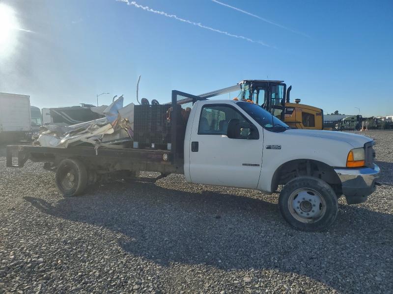 94093725 :رقم المزاد ، 1FDAF56F41ED24287 vin ، 2001 Ford F550 مزاد بيع