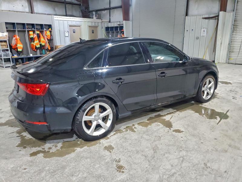 Продажа на аукционе авто 2016 Audi A3, vin: WAUA7GFF9G1003792, номер лота: 97821335