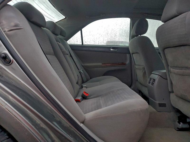 96172445 :رقم المزاد ، 4T1BE32K55U583719 vin ، 2005 Toyota Camry Le مزاد بيع