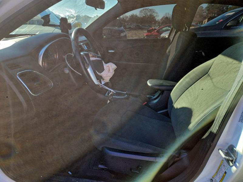 2011 Chrysler 200 მანქანა იყიდება აუქციონზე, vin: 1C3BC1FG8BN615710, აუქციონის ნომერი: 94813425
