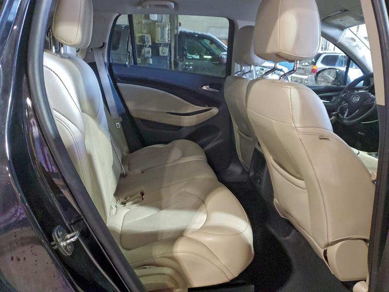94823655 :رقم المزاد ، LRBFXCSA1JD024300 vin ، 2018 Buick Envision مزاد بيع