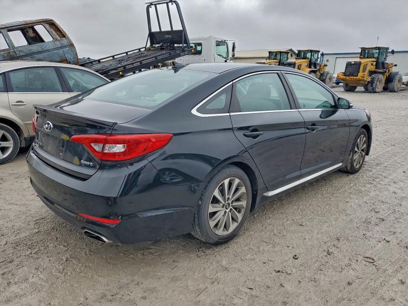 2015 Hyundai Sonata Spo მანქანა იყიდება აუქციონზე, vin: 5NPE34AF7FH027151, აუქციონის ნომერი: 94709485