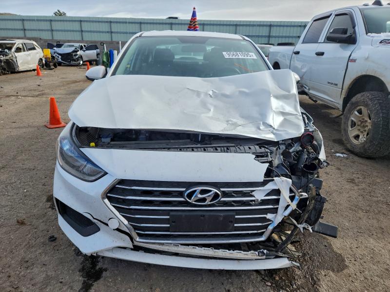2020 Hyundai Accent Se მანქანა იყიდება აუქციონზე, vin: 3KPC24A65LE121720, აუქციონის ნომერი: 95681095