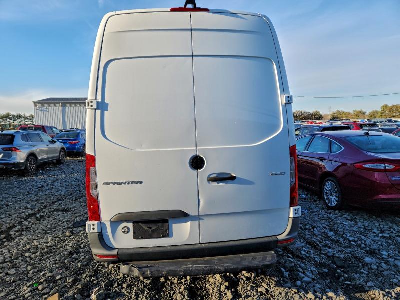 46403556 :رقم المزاد ، W1Y70BGY1PT127933 vin ، 2023 Mercedes-benz Sprinter مزاد بيع