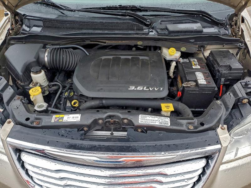 2013 Chrysler Town & Country მანქანა იყიდება აუქციონზე, vin: 2C4RC1CG1DR615987, აუქციონის ნომერი: 97714305