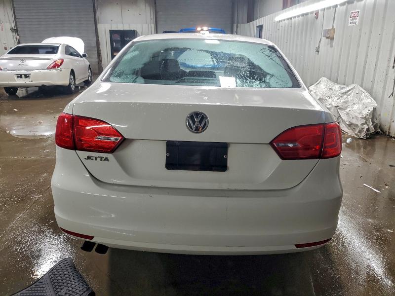 Продажа на аукционе авто 2014 Volkswagen Jetta, vin: 3VW2K7AJ7EM227450, номер лота: 97615435