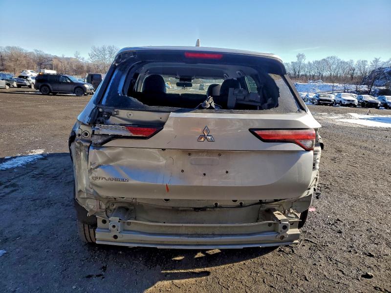 Продаж на аукціоні авто 2022 Mitsubishi Outlander, vin: JA4J4UA84NZ080453, номер лоту: 95219295