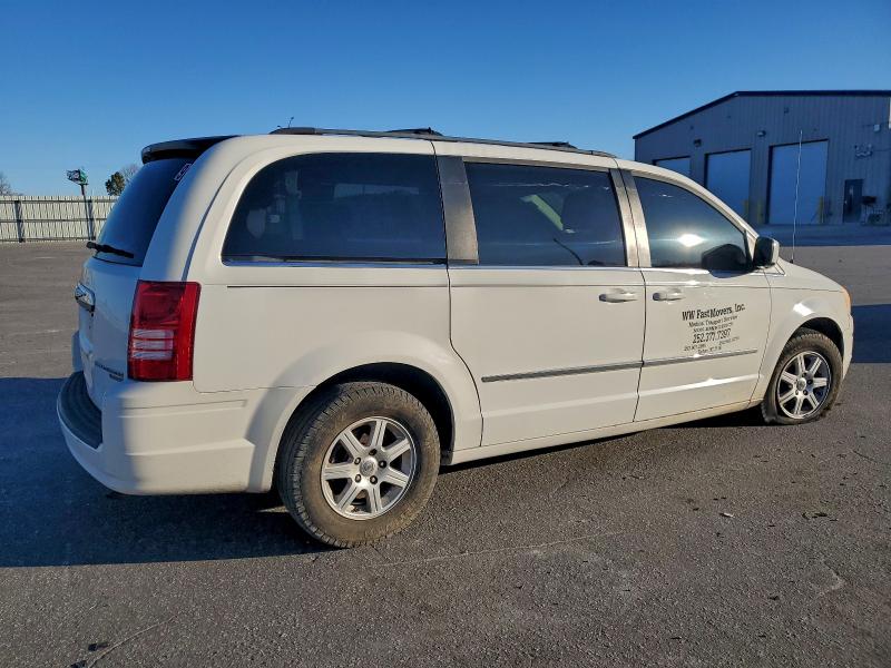 Продажа на аукционе авто 2010 Chrysler Town & Cou, vin: 2A4RR5D14AR305595, номер лота: 97207135