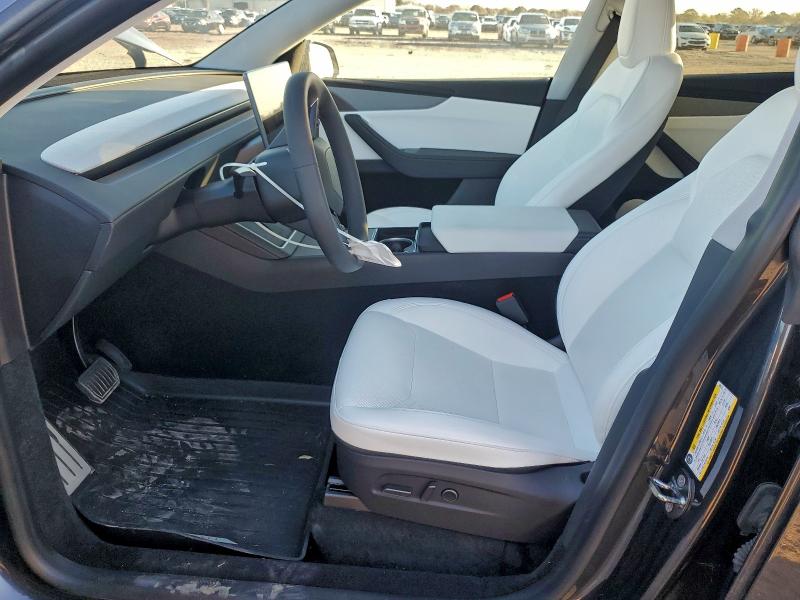 Продаж на аукціоні авто 2026 Tesla Model Y, vin: 7SAYGDEE9TA406231, номер лоту: 96767925