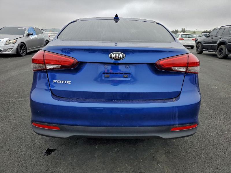 Продажа на аукционе авто 2018 Kia Forte, vin: 3KPFL4A77JE168778, номер лота: 95872595
