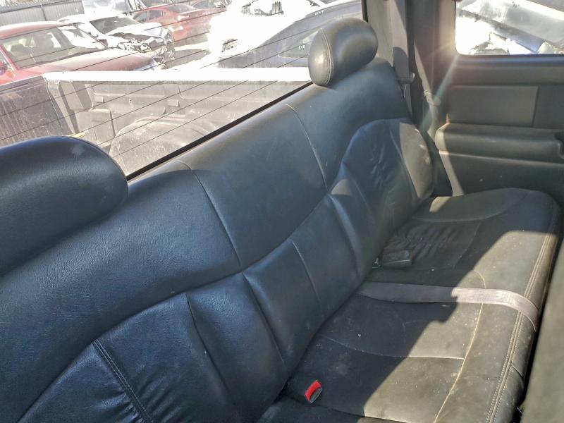94826815 :رقم المزاد ، 2GCEK19T2Y1205581 vin ، 2000 Chevrolet Silverado مزاد بيع
