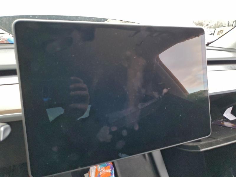 97801625 :رقم المزاد ، 7SAYGDEE1PA135655 vin ، 2023 Tesla Model Y مزاد بيع