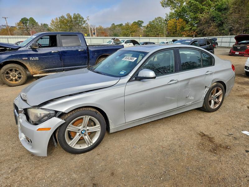 2013 Bmw 328 მანქანა იყიდება აუქციონზე, vin: WBA3A5C55DF359701, აუქციონის ნომერი: 96343965