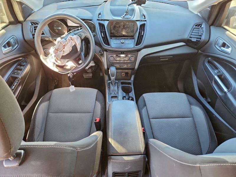 97655025 :رقم المزاد ، 1FMCU0GD1KUA62797 vin ، 2019 Ford Escape مزاد بيع