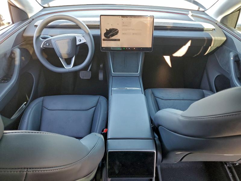 2026 Tesla Model Y მანქანა იყიდება აუქციონზე, vin: 7SAYGDEE2TF367761, აუქციონის ნომერი: 96608245
