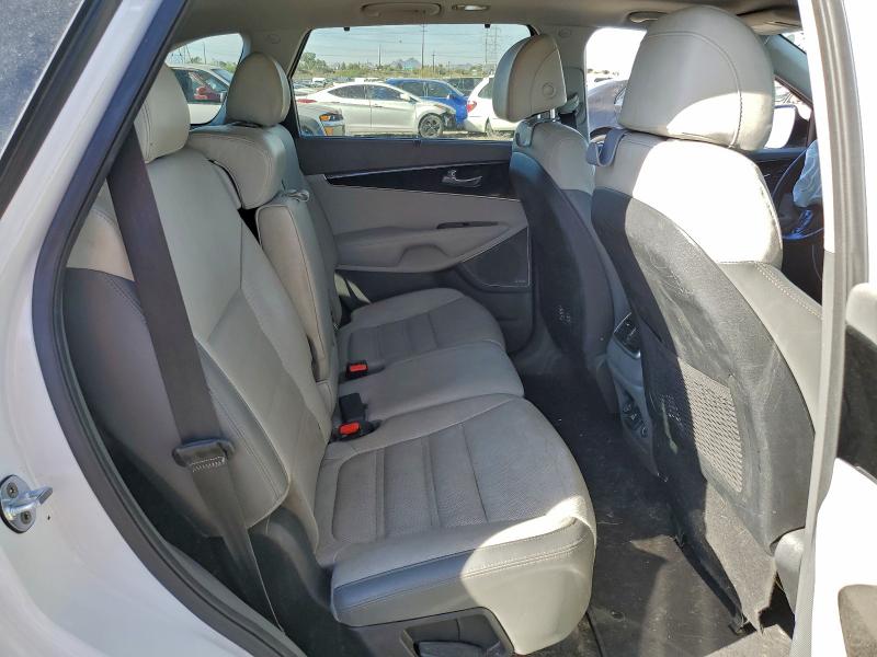 95107685 :رقم المزاد ، 5XYPKDA51HG204600 vin ، 2017 Kia Sorento مزاد بيع