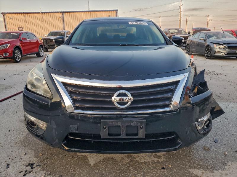 2015 Niss Altima მანქანა იყიდება აუქციონზე, vin: 1N4AL3AP5FC585972, აუქციონის ნომერი: 97403045