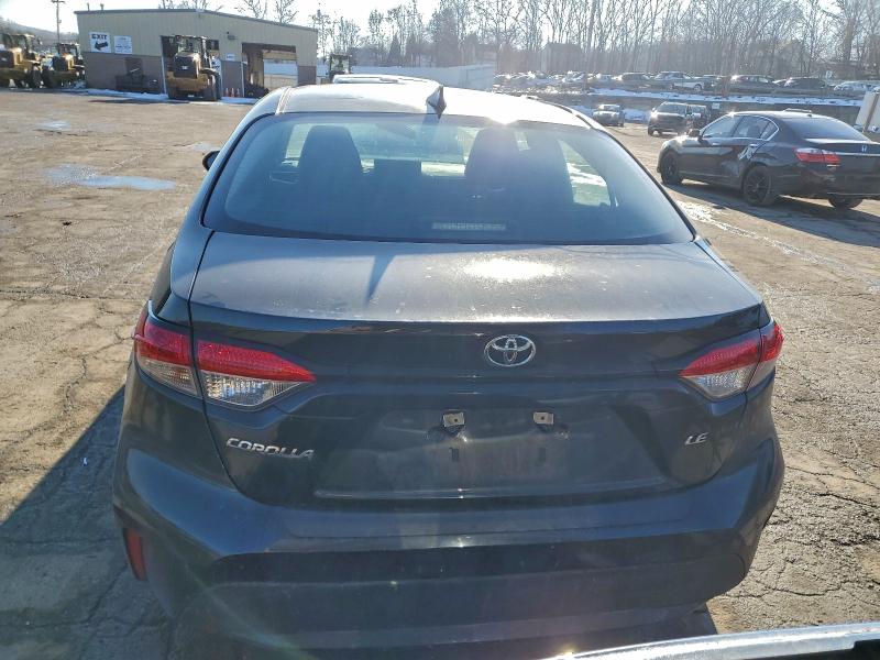 97165465 :رقم المزاد ، 5YFEPMAE3NP386686 vin ، 2022 Toyota Corolla مزاد بيع