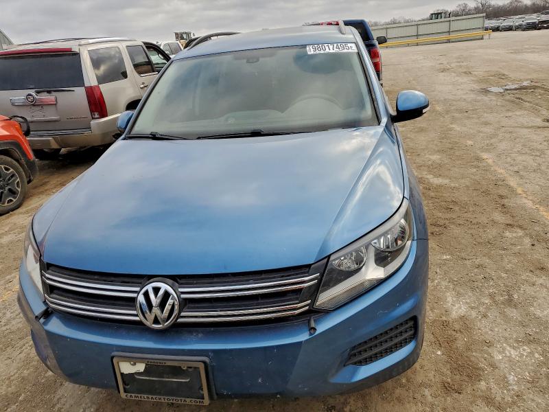 2017 Volkswagen Tiguan მანქანა იყიდება აუქციონზე, vin: WVGAV7AX3HK024220, აუქციონის ნომერი: 98017495