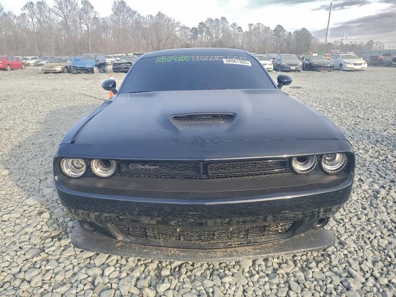 96961305 :رقم المزاد ، 2C3CDZBT6PH602876 vin ، 2023 Dodge Challenger مزاد بيع