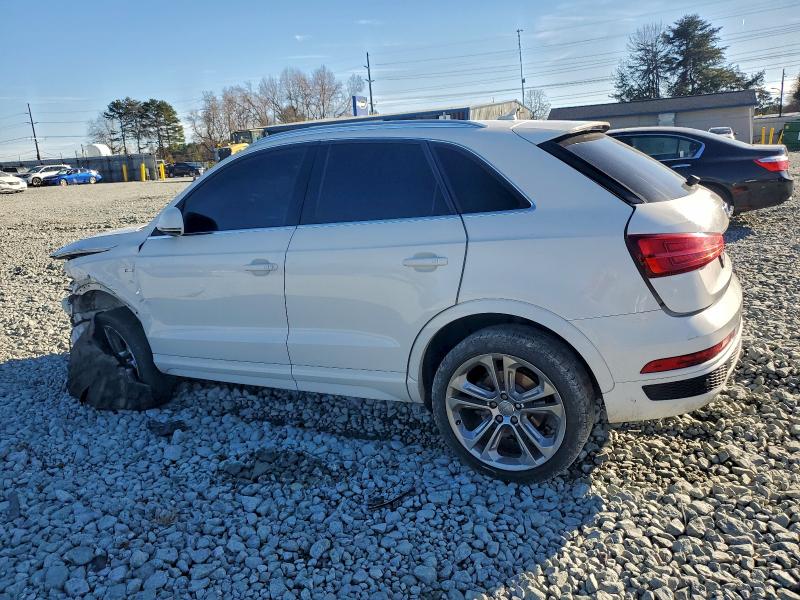 97575755 :رقم المزاد ، WA1JCCFS0JR030984 vin ، 2018 Audi Q3 مزاد بيع