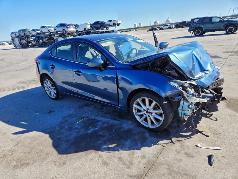 97656915 :رقم المزاد ، 3MZBN1V79HM124196 vin ، 2017 Mazda 3 مزاد بيع