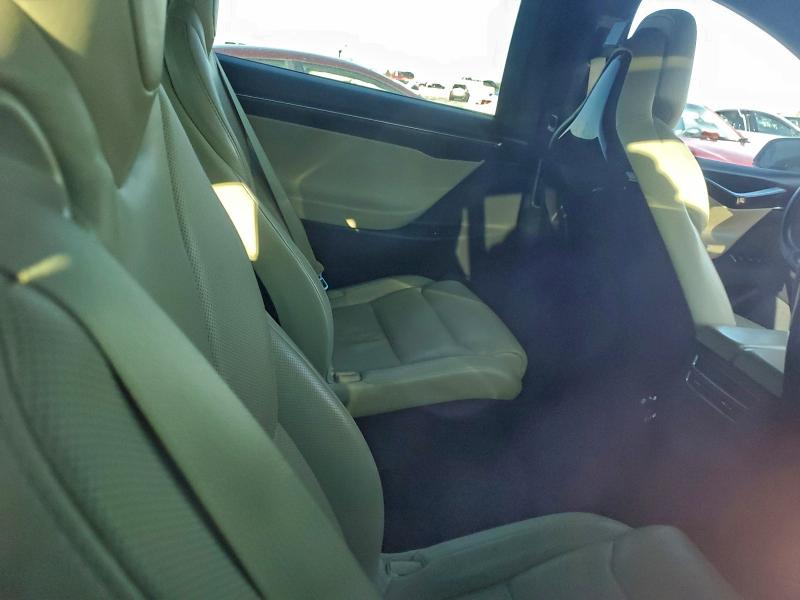 2016 Tesla Model X მანქანა იყიდება აუქციონზე, vin: 5YJXCBE23GF023800, აუქციონის ნომერი: 97430865
