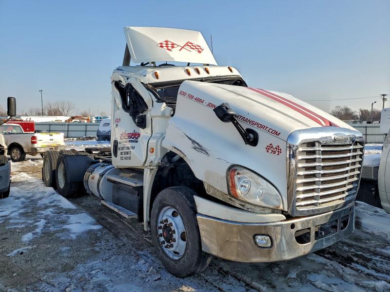 95933895 :رقم المزاد ، 3AKJGEDV8GSGV3851 vin ، 2016 Freightliner Cascadia مزاد بيع