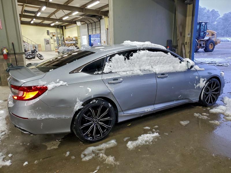 94750165 :رقم المزاد ، 1HGCV1F57LA041717 vin ، 2020 Honda Accord مزاد بيع