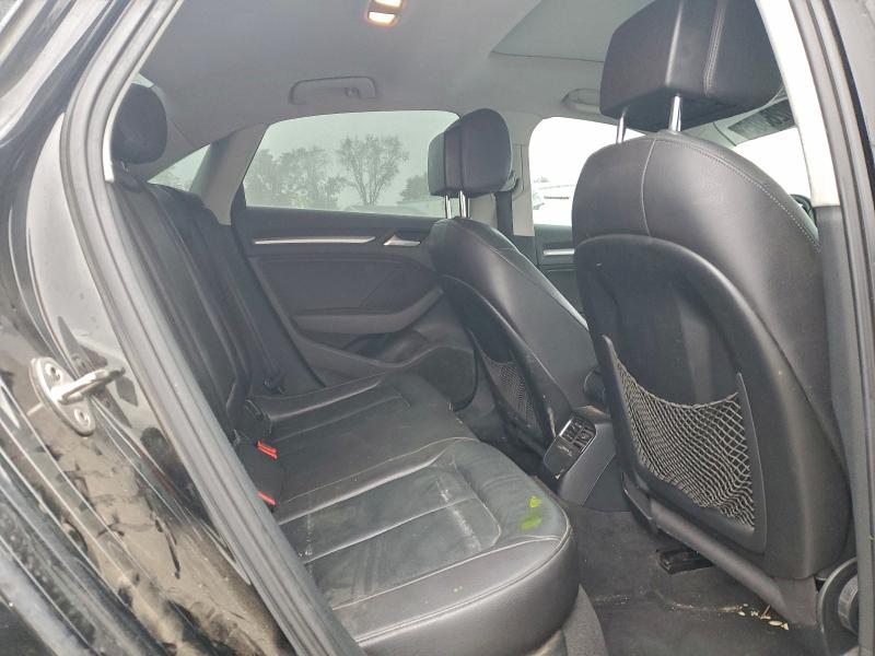 Продаж на аукціоні авто 2015 Audi A3 Premium, vin: WAUAJGFFXF1068053, номер лоту: 97026805