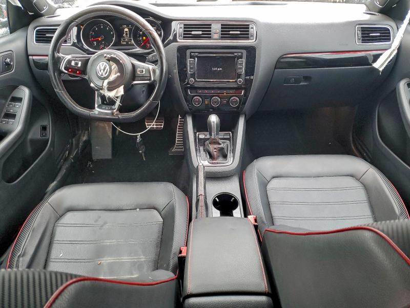 94394105 :رقم المزاد ، 3VW4T7AJ1FM267563 vin ، 2015 Volkswagen Jetta مزاد بيع