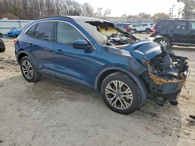 Продаж на аукціоні авто 2020 Ford Escape, vin: 1FMCU9H63LUB46805, номер лоту: 96092025
