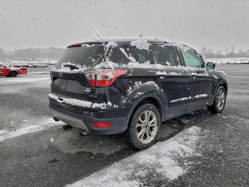 Aukcja sprzedaży 2017 Ford Escape Se, vin: 1FMCU0GD4HUE65830, numer aukcji: 98158425