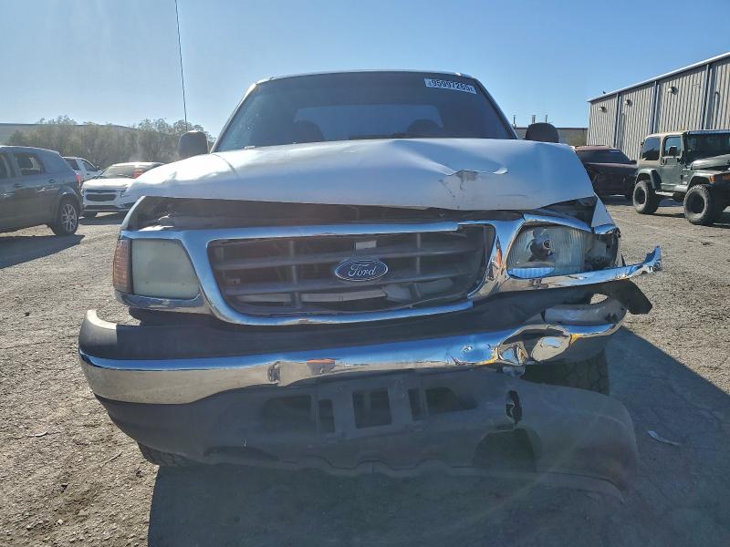 Auction sale of the 2000 Ford F150, vin: 1FTRX18W4YNB17399, lot number: 95997265
