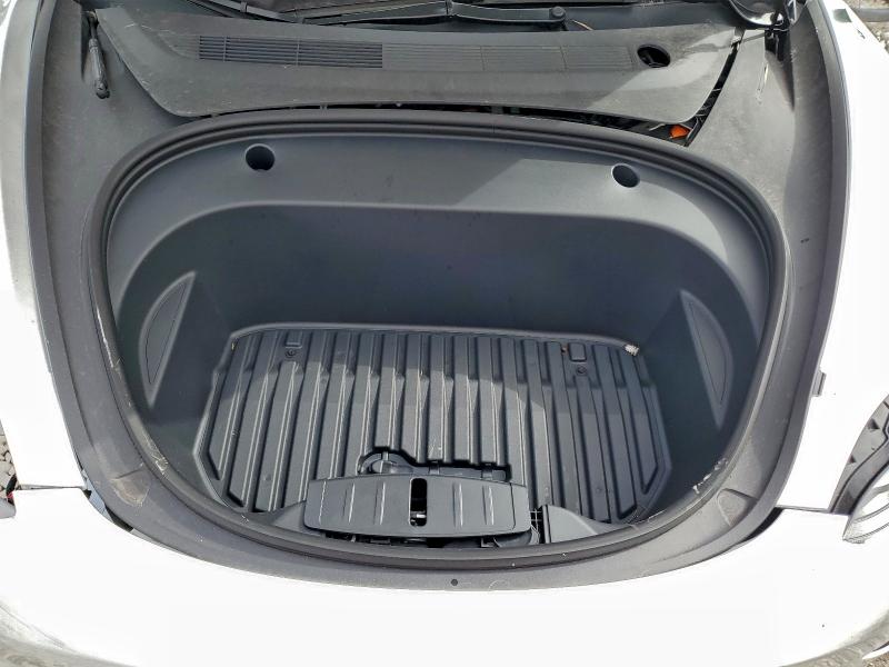 Auction sale of the 2023 Tesla Model 3, vin: 5YJ3E1EA9PF684290, lot number: 95219175
