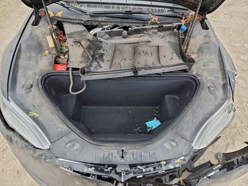 2017 Tesla Model S მანქანა იყიდება აუქციონზე, vin: 5YJSA1E14HF189679, აუქციონის ნომერი: 95687345