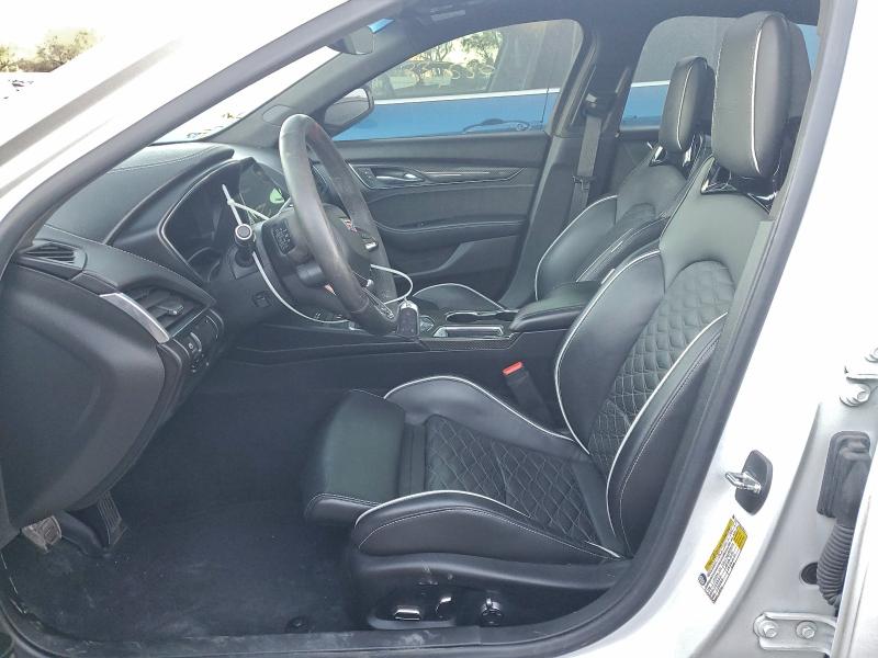 Продажа на аукционе авто 2022 Cadillac Ct5-v, vin: 1G6D25R68N0860271, номер лота: 92728085