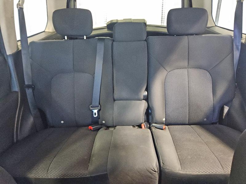 Продаж на аукціоні авто 2011 Mitsubishi Endeavor, vin: 4A4JN2AS1BE035677, номер лоту: 97655235