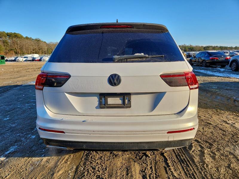 96355045 :رقم المزاد ، 3VV2B7AX8KM009151 vin ، 2019 Volkswagen Tiguan مزاد بيع