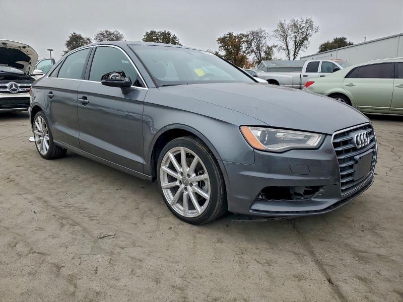 2015 Audi A3 Premium მანქანა იყიდება აუქციონზე, vin: WAUACGFF1F1018927, აუქციონის ნომერი: 96572195