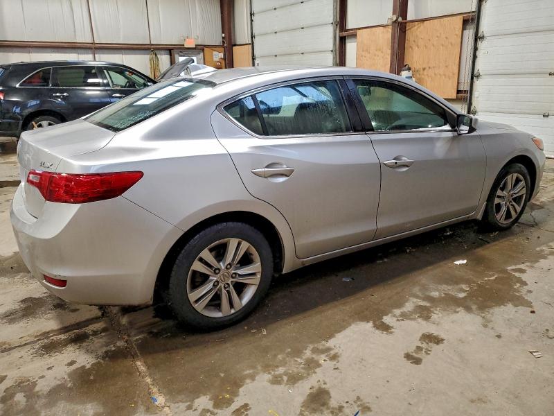 Auction sale of the 2013 Acura Ilx, vin: 19VDE1F33DE400666, lot number: 95019365