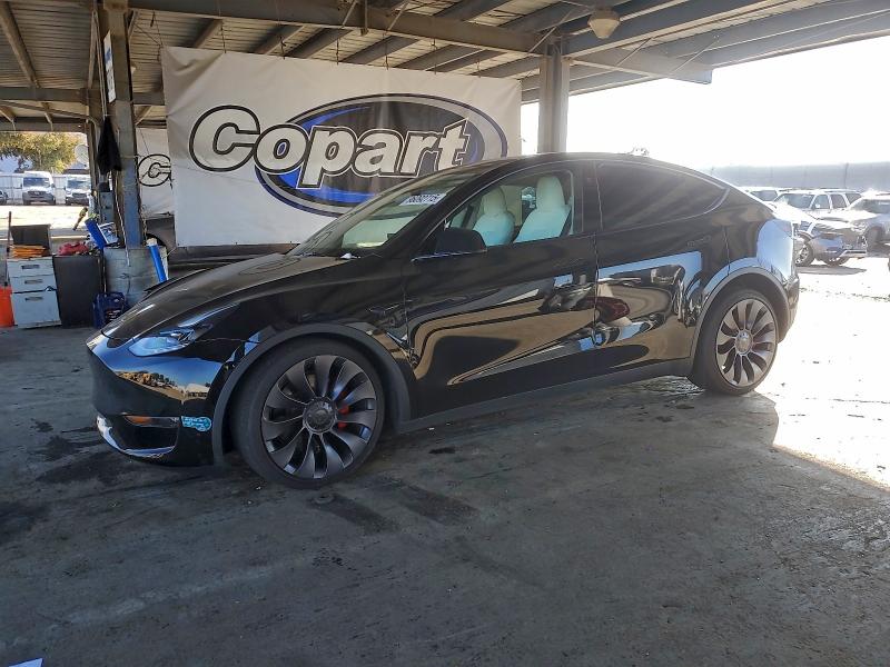 96092715 :رقم المزاد ، 7SAYGDEF9SF312005 vin ، 2025 Tesla Model Y مزاد بيع