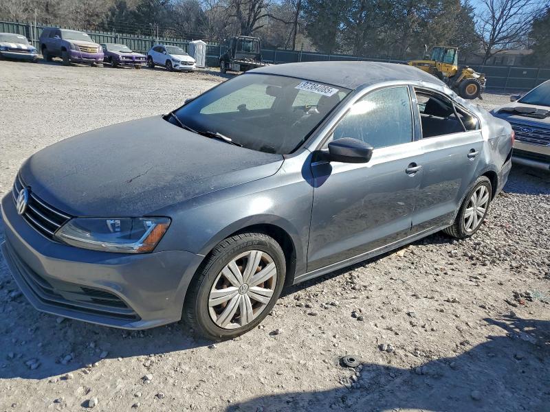 97384085 :رقم المزاد ، 3VW2B7AJ0HM266711 vin ، 2017 Volkswagen Jetta مزاد بيع