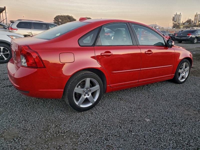Продажа на аукционе авто 2008 Volvo S40 2.4i, vin: YV1MS382282380357, номер лота: 96112375