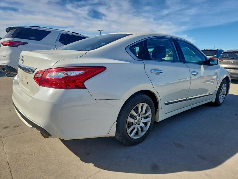 Продаж на аукціоні авто 2017 Nissan Altima 2.5, vin: 1N4AL3APXHN322447, номер лоту: 96505015
